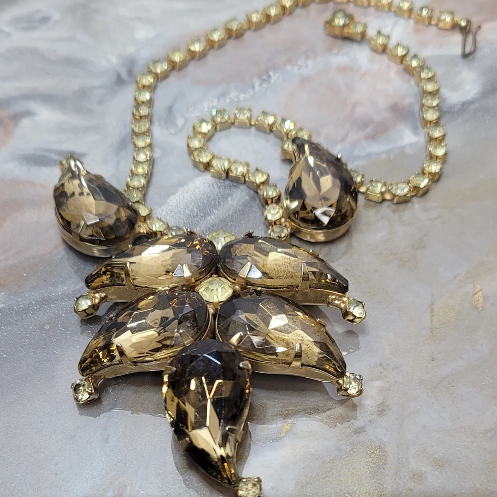 Vintage Rhinestone Necklace - Picture 1 of 3